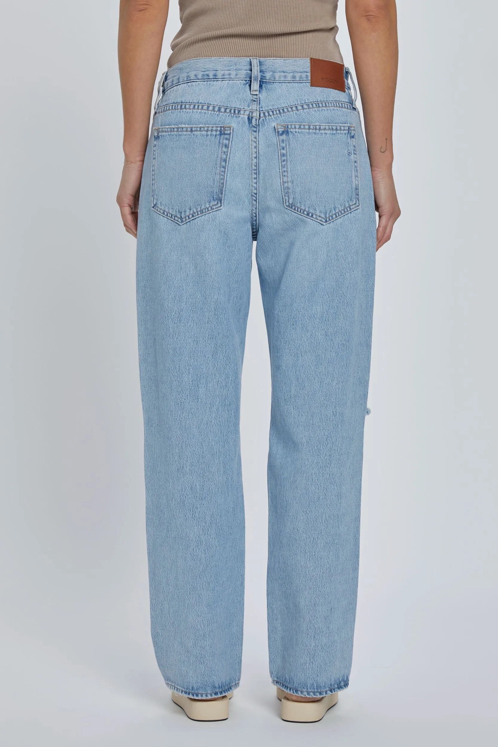 [Bailey] Light Wash Classic Distressed Relaxed Boyfriend Jeans