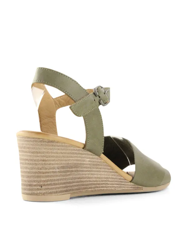 BUENO JOSIE WEDGES