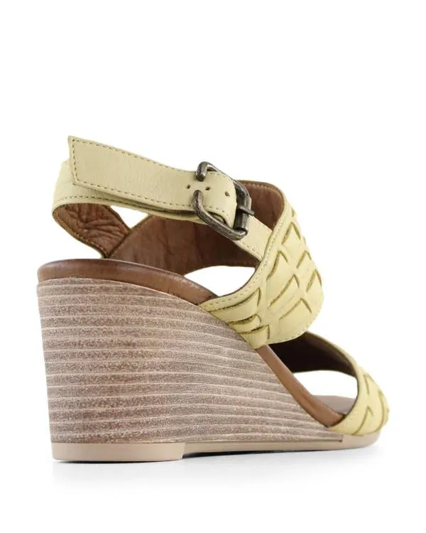 BUENO MISTY WEDGES