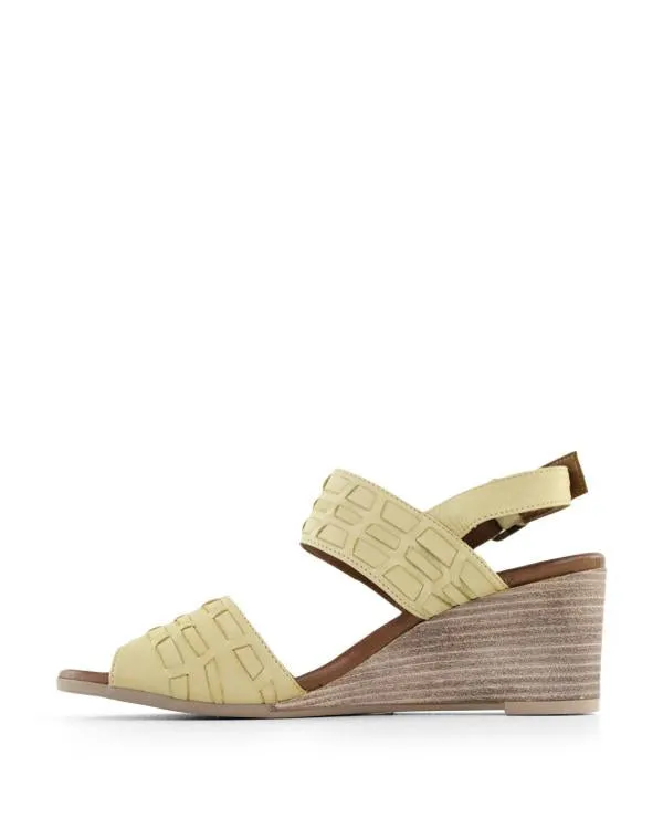 BUENO MISTY WEDGES