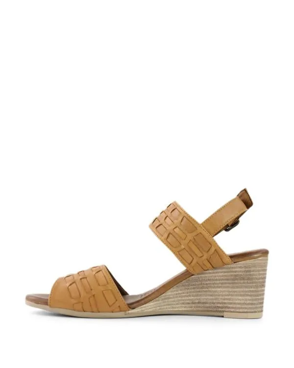 BUENO MISTY WEDGES