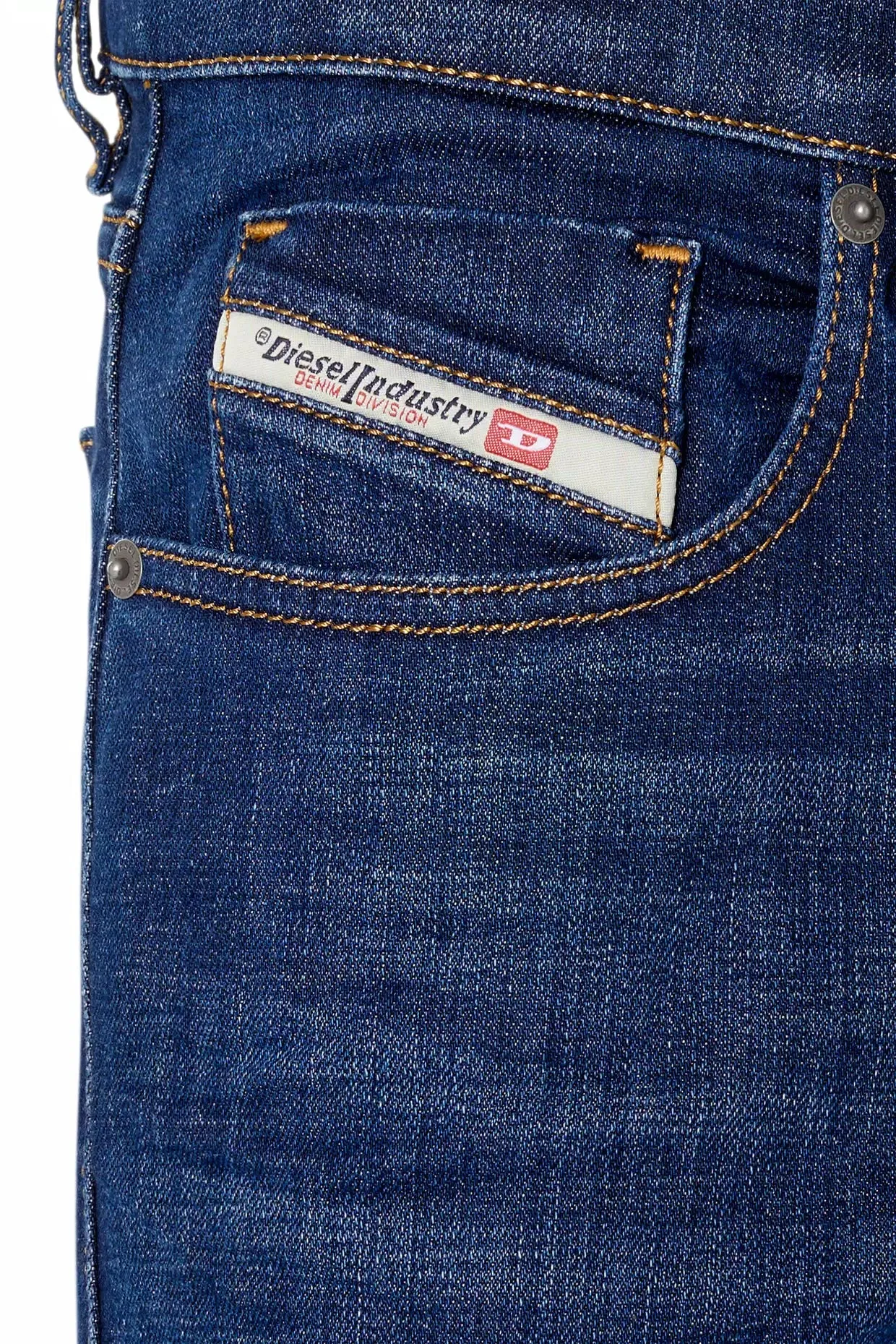 Diesel 2019 Jeans Slim Fit D-Strukt 09d45