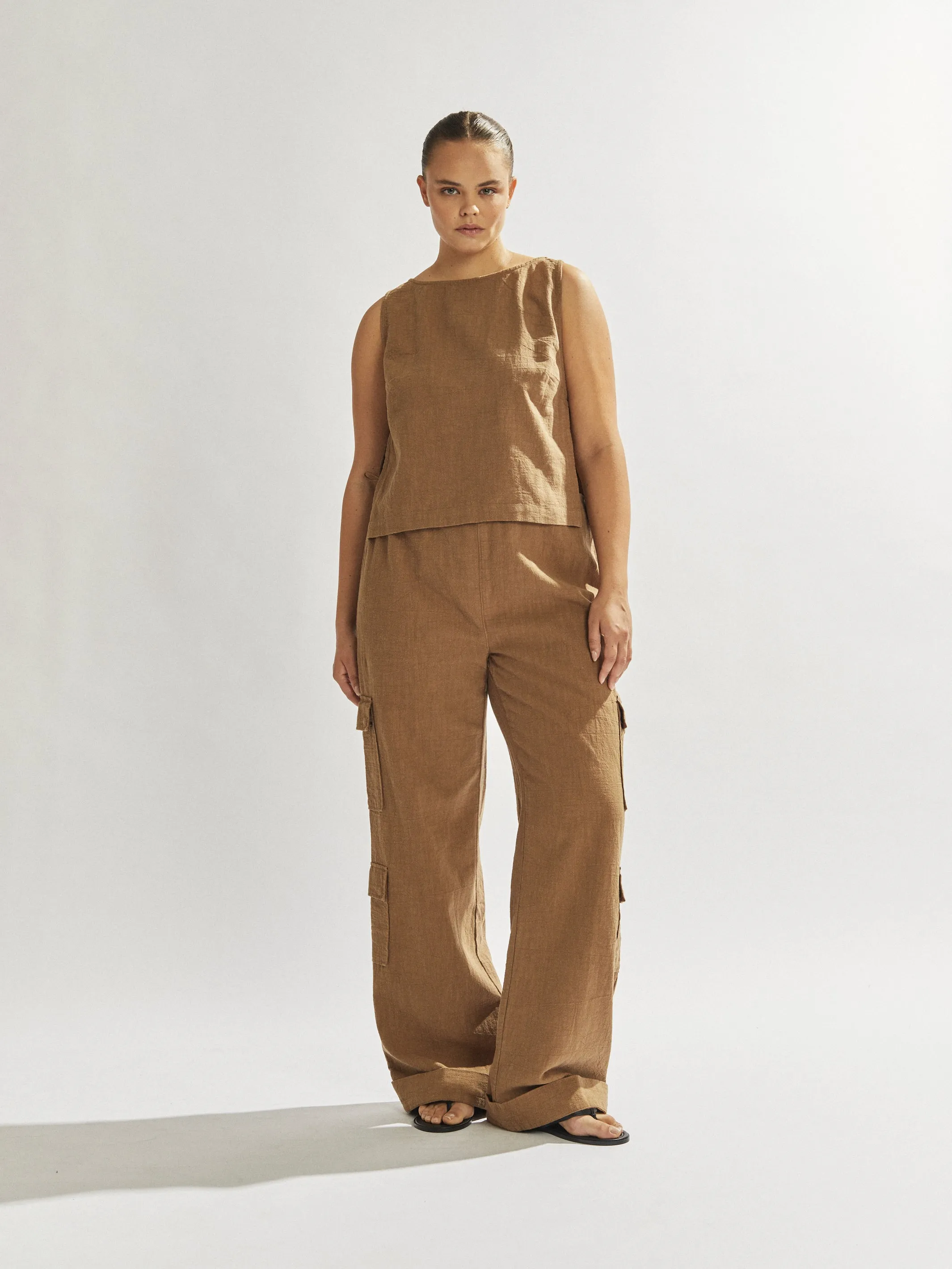Evie Trousers Tan Cropped