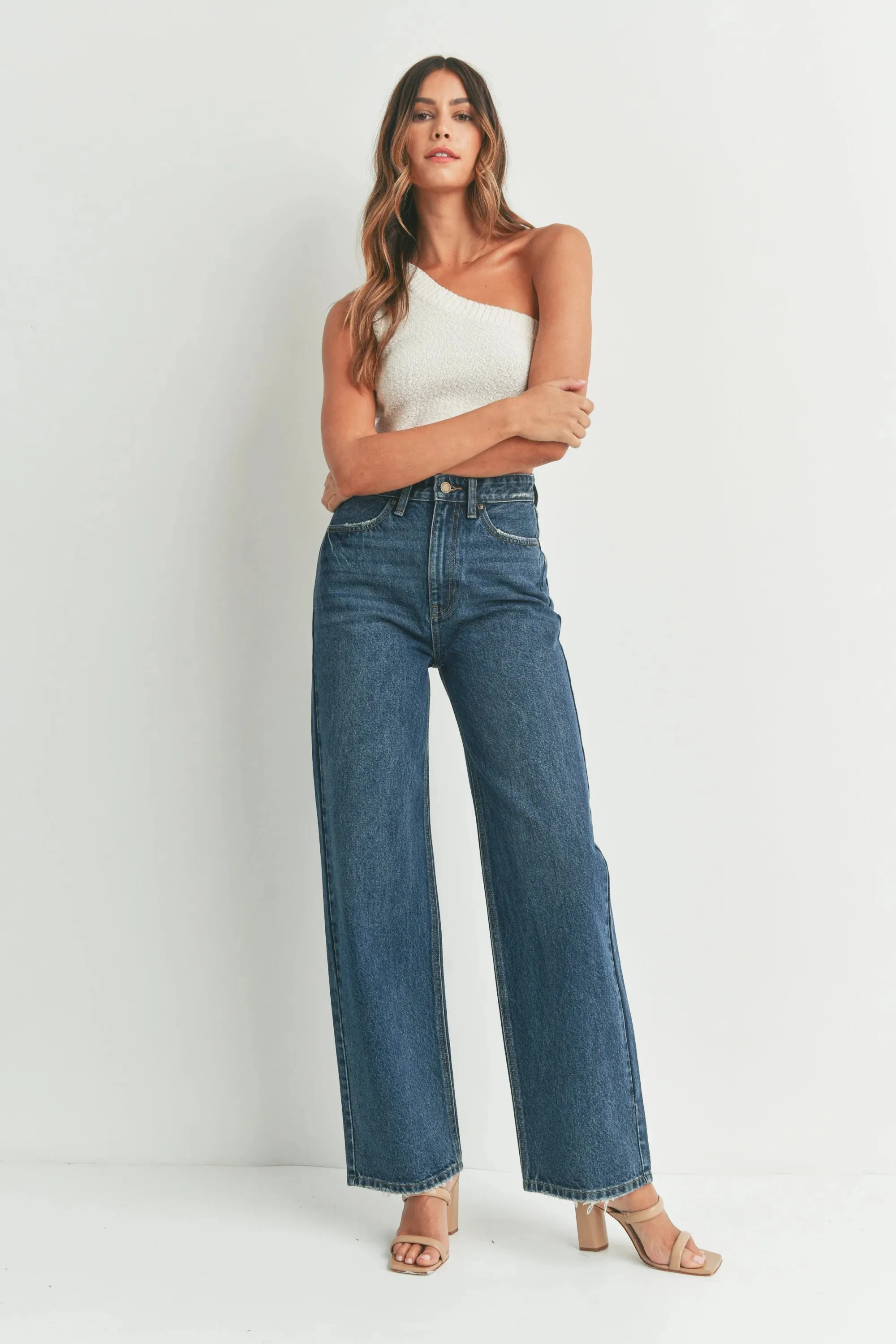 HIGH WAISTED SKATER JEAN