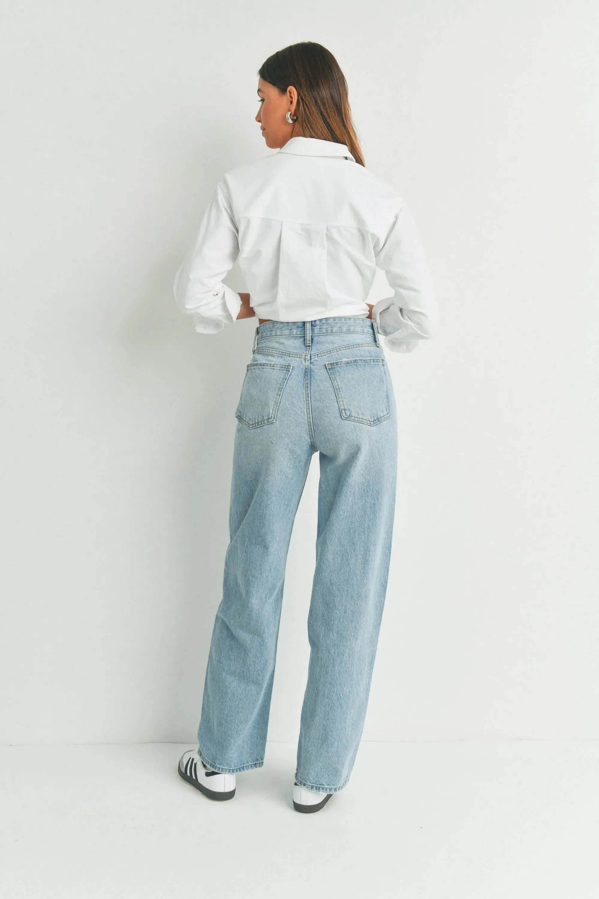 HIGH WAISTED SKATER JEAN