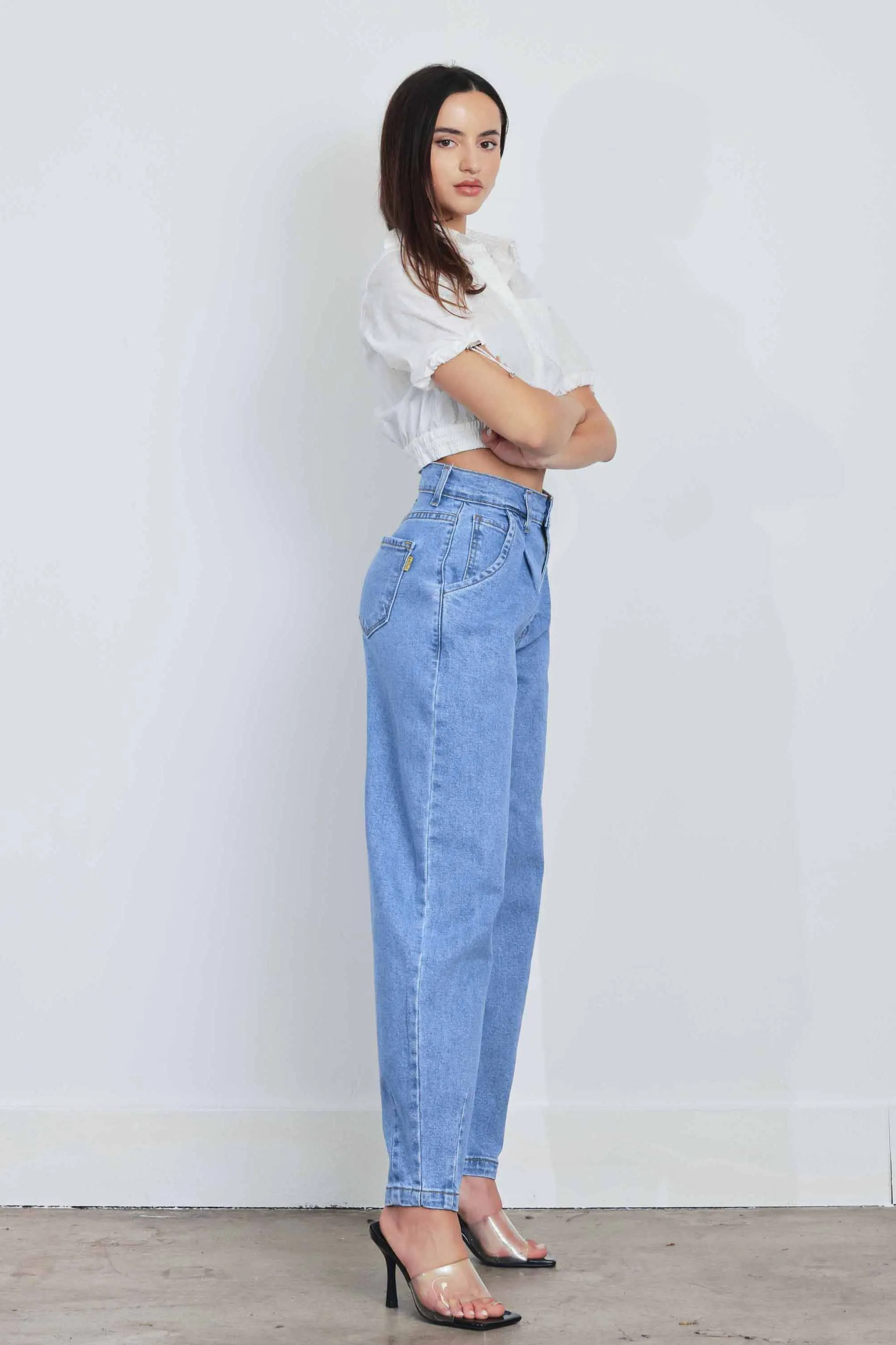 Slouchy High Waisted Jeans