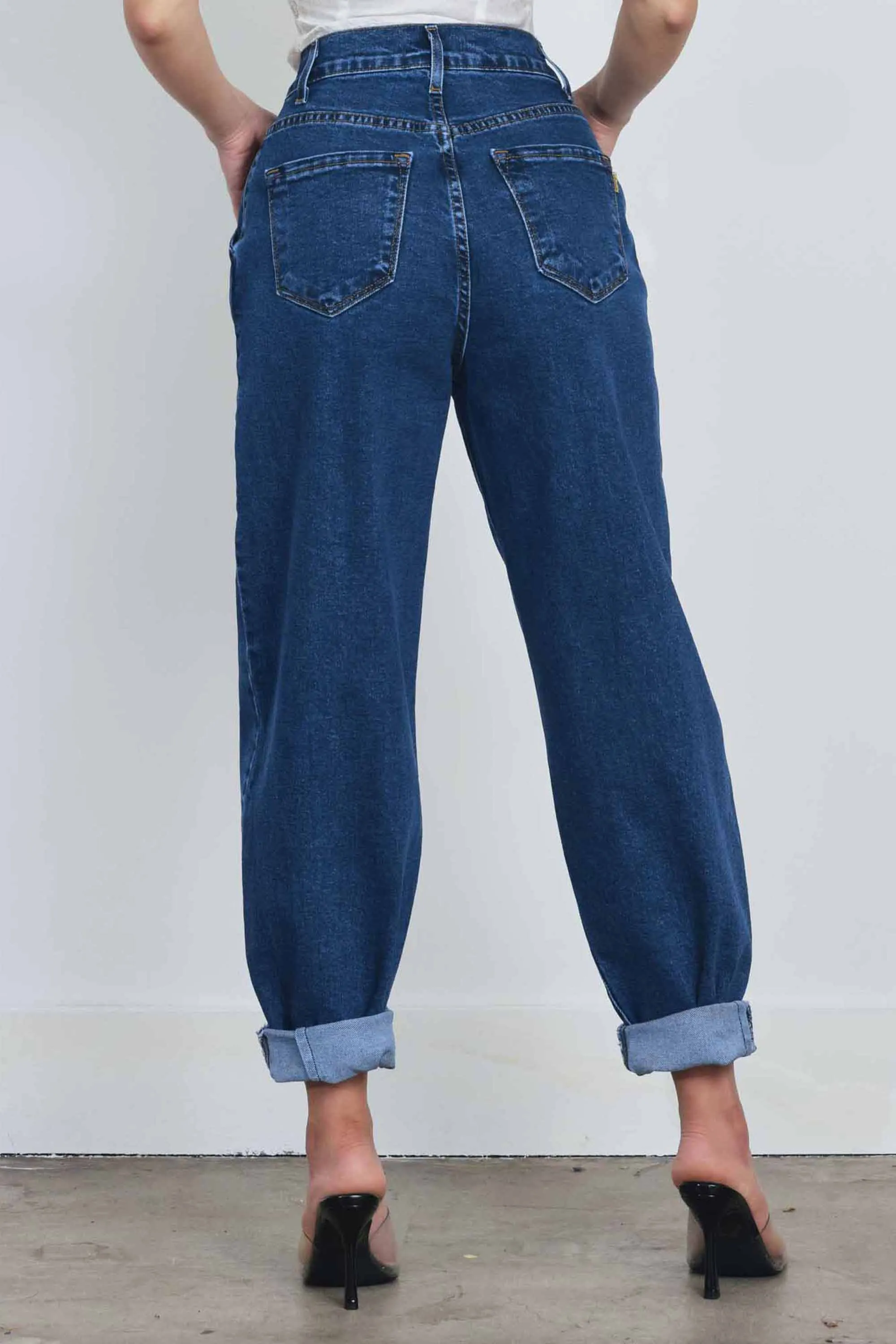 Slouchy High Waisted Jeans