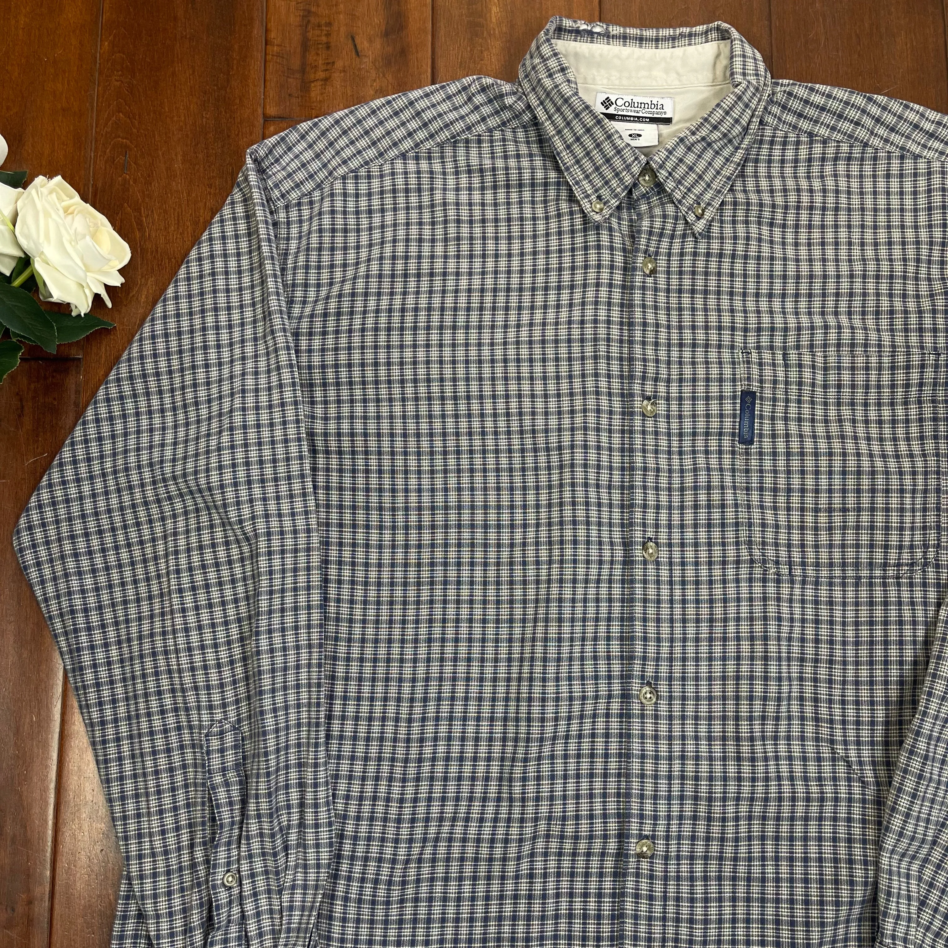 THRIFTED COLUMBIA BUTTON-UP