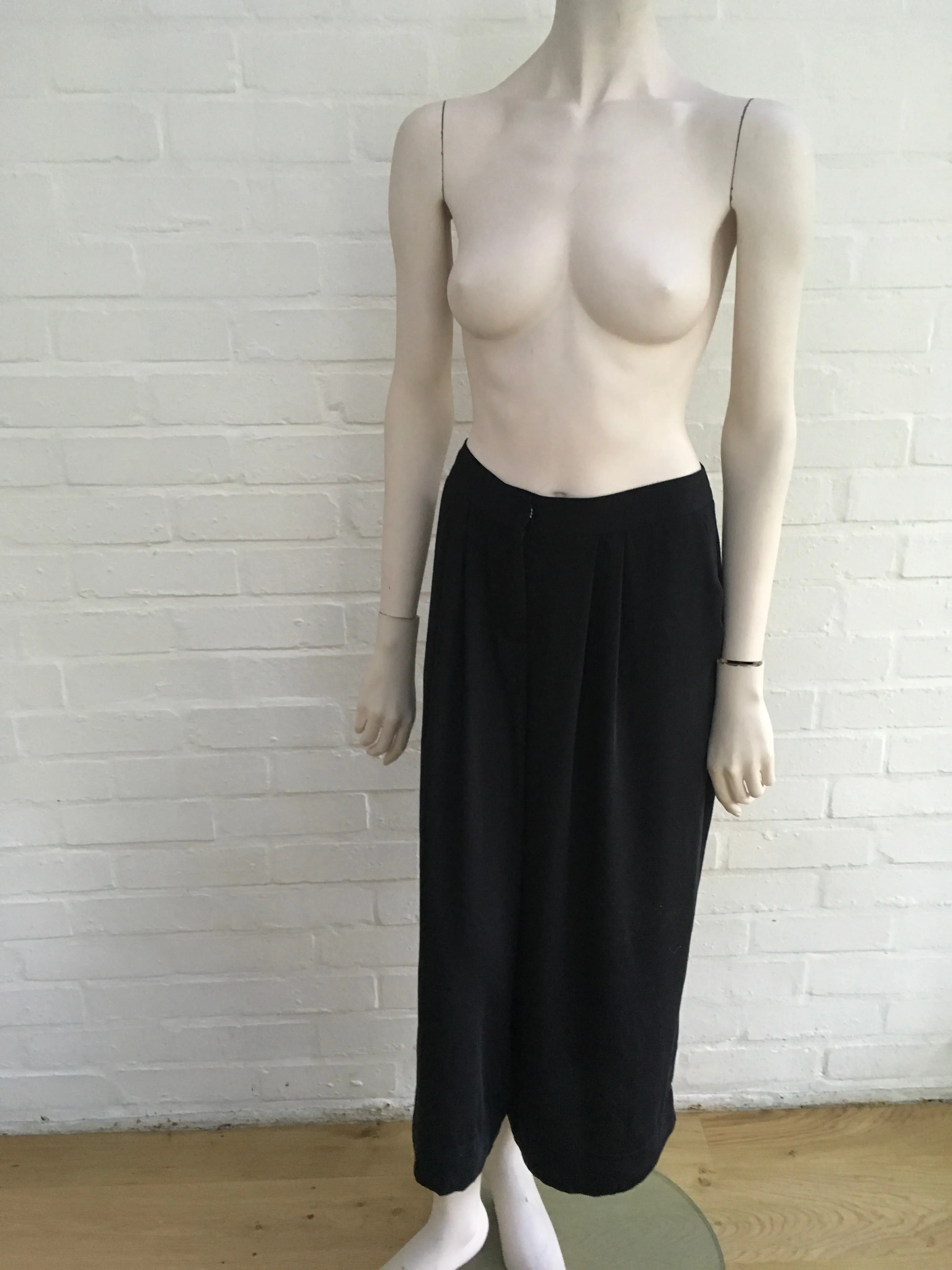 ZIMMERMANN Black Tuck crepe culottes pants trousers  Ladies